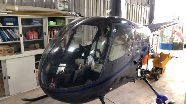 Robison R22 Beta Ⅱ型 2 人座直昇機